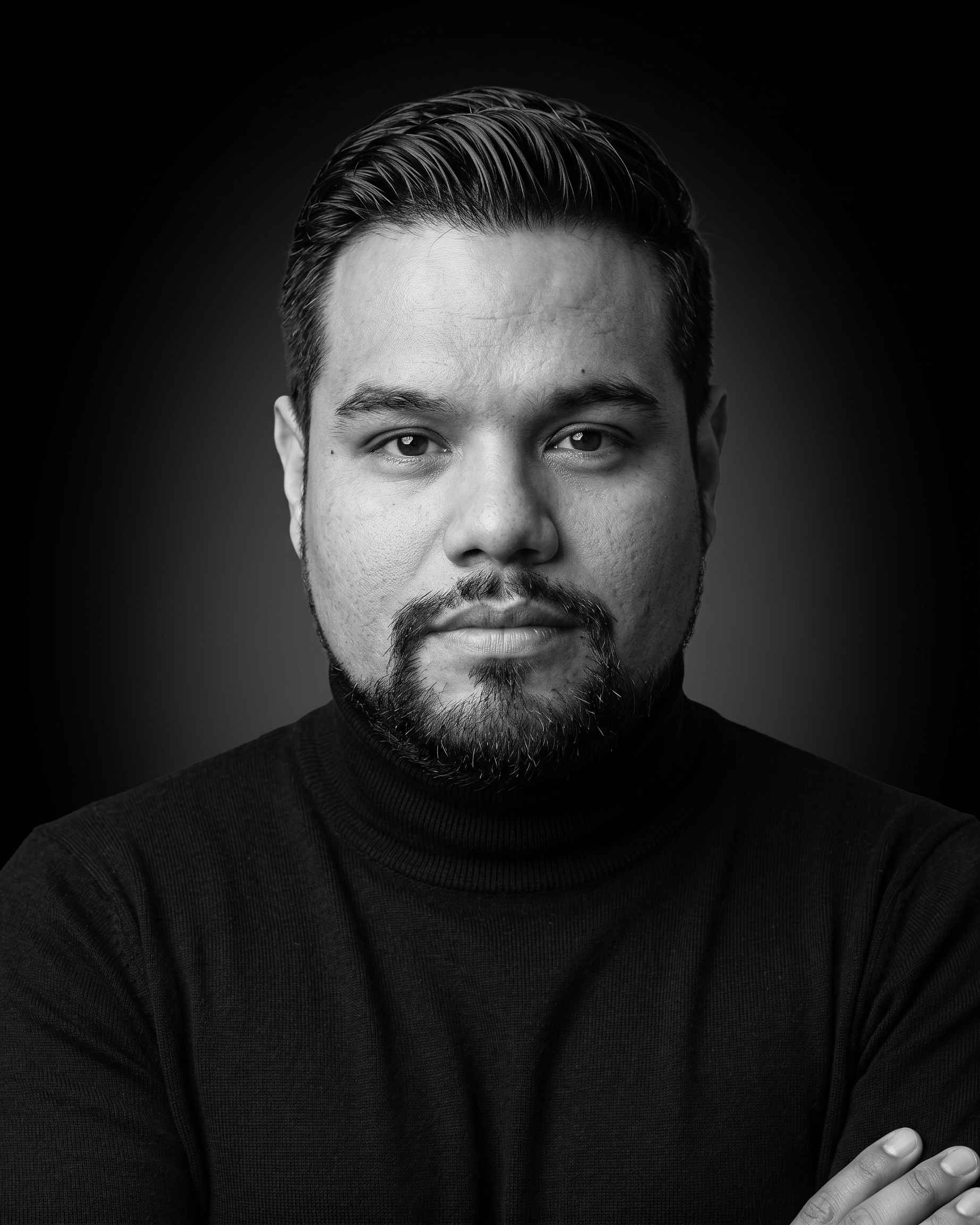 DANIEL FERNANDO LUCERO